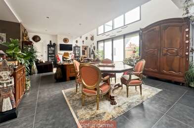 Maison 7 pièces 499000 €
