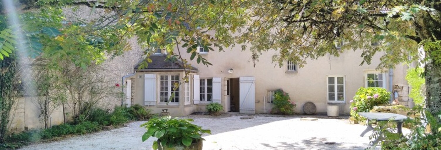 Maison 20 Pièces 298 m² à vendre à Chalancey (52160)