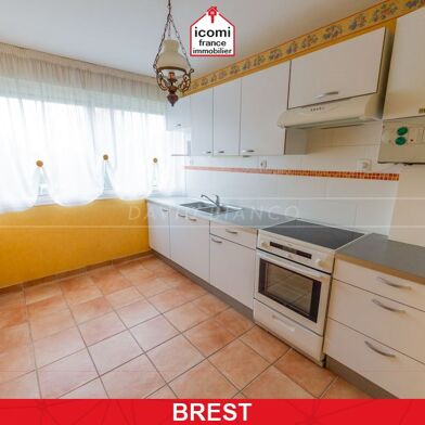 Appartement 6 pièces 164500 €