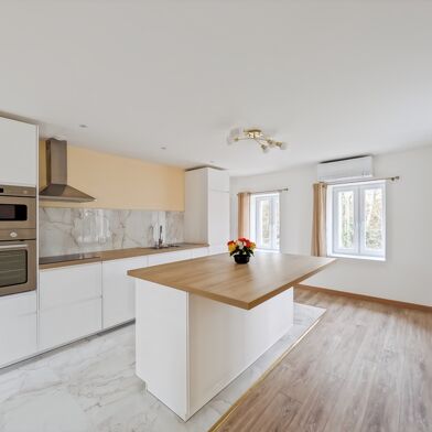 Maison 8 pièces 588000 €