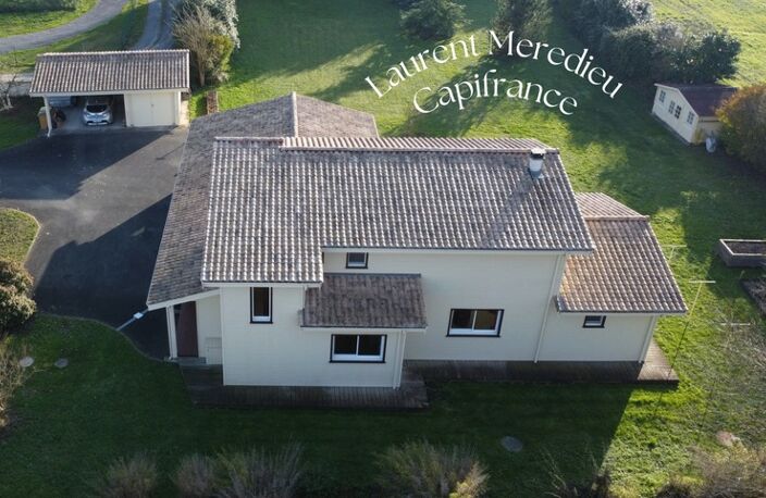 CUBZAC-LES-PONTS – Maison de 196 m² - 5 Chambres- sur terrain arboré — photo 5