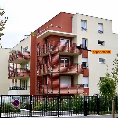 Appartement 3 pièces 800 €