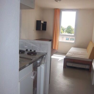 Appartement 1 pièces 450 €