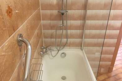 Appartement 4 pièces 737 €