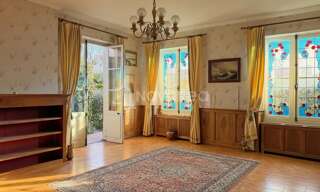 Maison 10 Pièces 265 m² à vendre à Gelos (64110)
