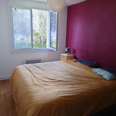 Appartement 3 pièces 820 €