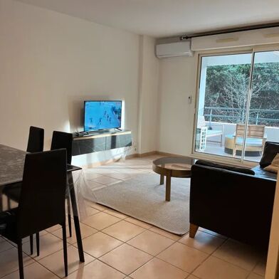 Appartement 2 pièces 1200 €