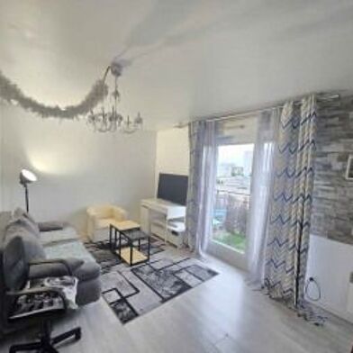 Appartement 5 pièces 600 €