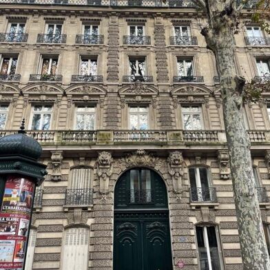 Appartement 1 pièces 1290 €