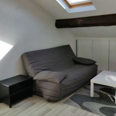 Appartement 1 pièces 450 €