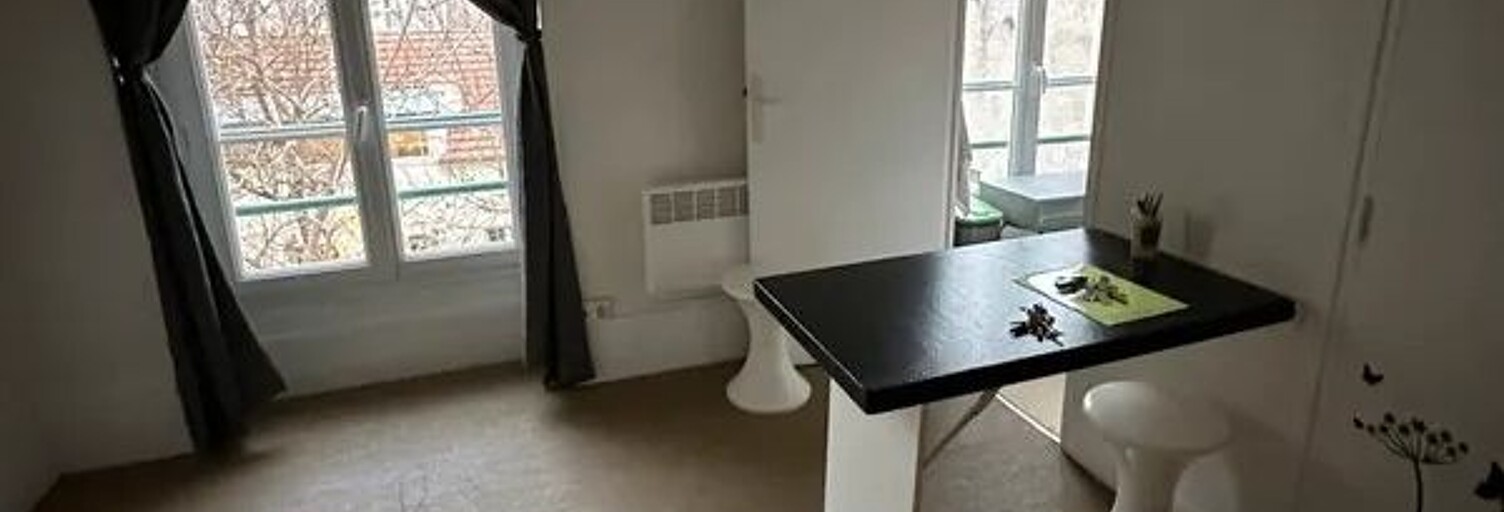 Appartement 1 Pièce 20 m² à louer à Paris 15 (75015)