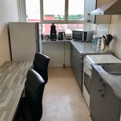 Appartement 3 pièces 900 €