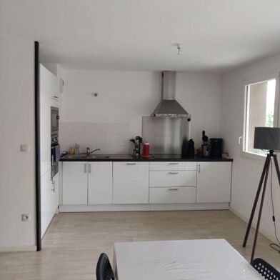 Appartement 4 pièces 1250 €