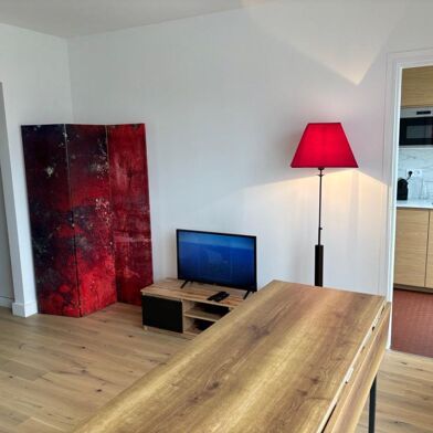 Appartement 1 pièces 1090 €