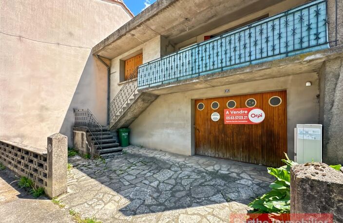 Immeuble À Vendre — photo 2
