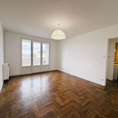 Appartement 2 pièces 550 €