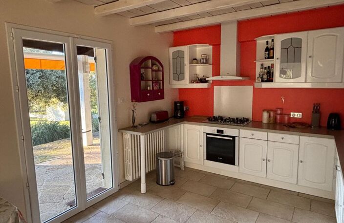 Villa lumineuse en position dominante avec vue ! — photo 5