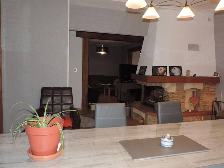 Plainfaing ? Maison 7 Pièces 195 m², Bien Évolutif à Fort Potentiel — photo 1