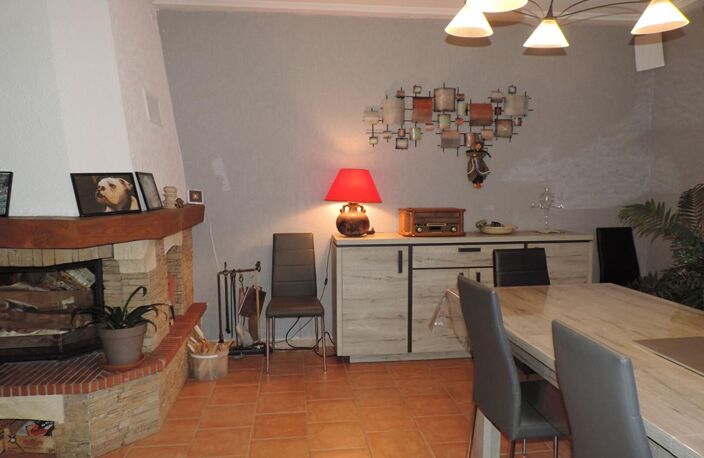 Plainfaing ? Maison 7 Pièces 195 m², Bien Évolutif à Fort Potentiel — photo 2
