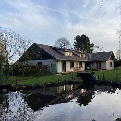 Maison 13 pièces 323640 €