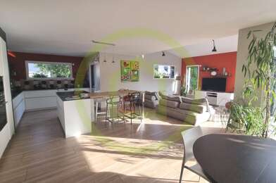 Maison 6 pièces 792990 €
