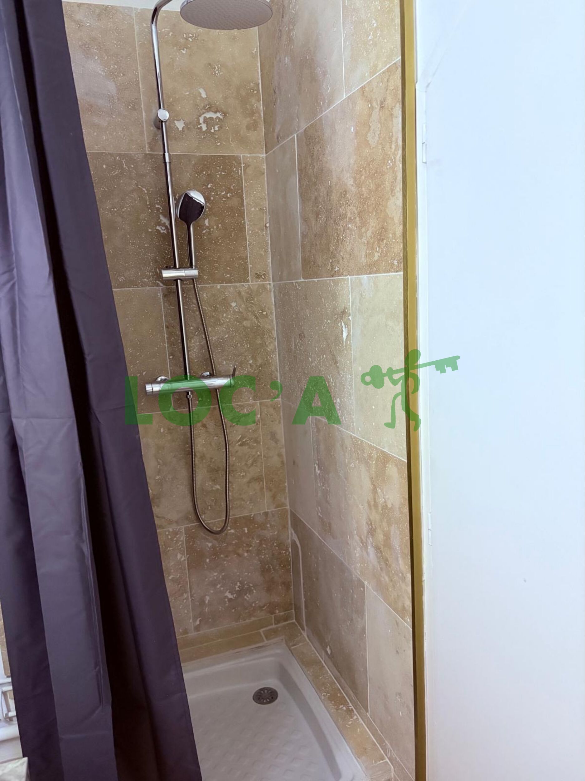 Photo Location Studio 16 m² à Dijon 552 ¤ CC /mois image 1/4