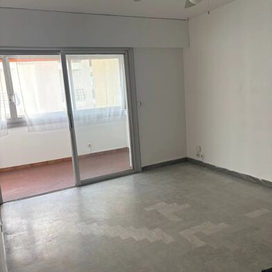 Appartement 1 pièces 720 €