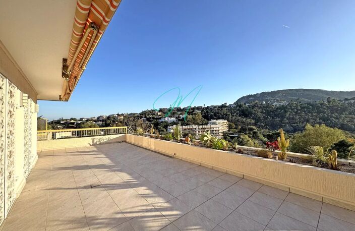 MANDELIEU LA NAPOULE- VUE MER ET MAGNIFIQUE TERRASSE — photo 2