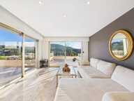MANDELIEU LA NAPOULE- VUE MER ET MAGNIFIQUE TERRASSE — photo 4