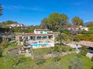 LE ROURET - RARE: SUBLIME VILLA PROVENCALE — photo 2
