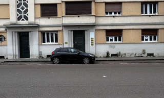 Commerce  140 m² à louer à Dijon (21000)