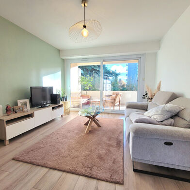 Appartement 3 pièces 985 €