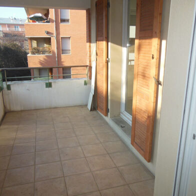 Appartement 4 pièces 1163 €