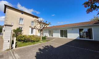 Maison 9 Pièces 229 m² à vendre à Vasles (79340)