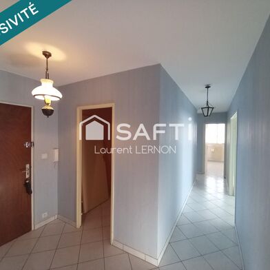 Appartement 5 pièces 99000 €