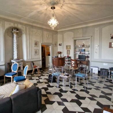 Maison 10 pièces 489000 €