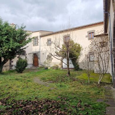 Maison 10 pièces 489000 €