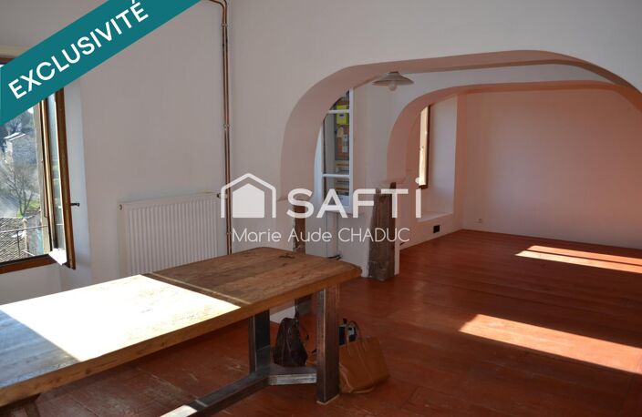 Maison T6-157 m2 avec terrasse et jardin - centre historique — photo 4