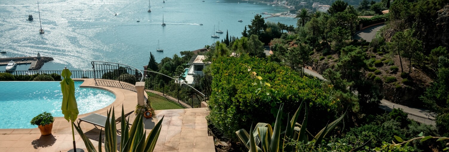 Maison 7 Pièces 250 m² à vendre à Théoule-sur-Mer (06590)