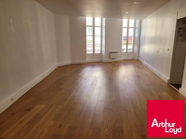 BUREAUX à LOUER — photo du bien