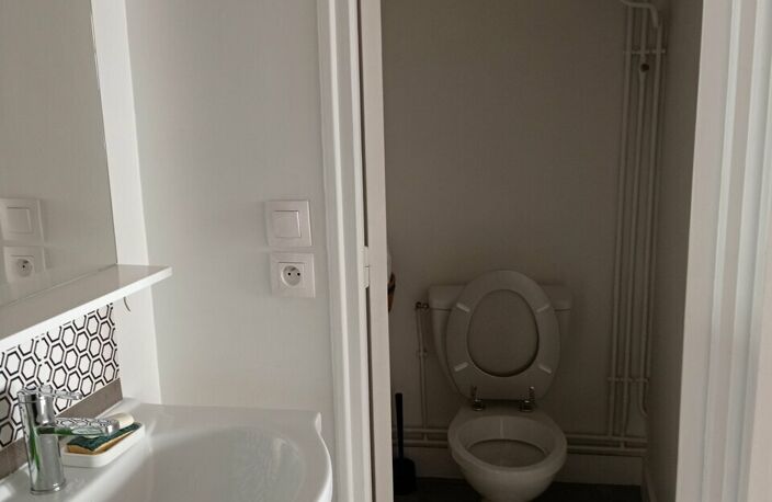 BUREAUX à LOUER — photo 5