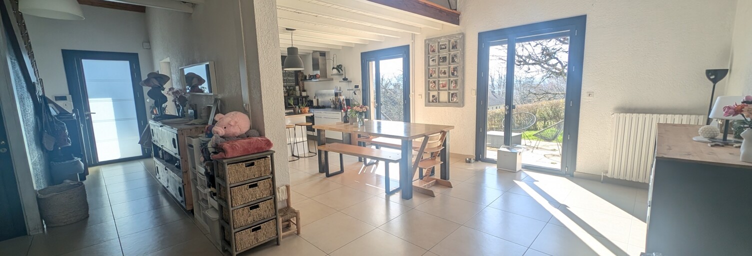 Maison 7 Pièces 148 m² à vendre à Izernore (01580)