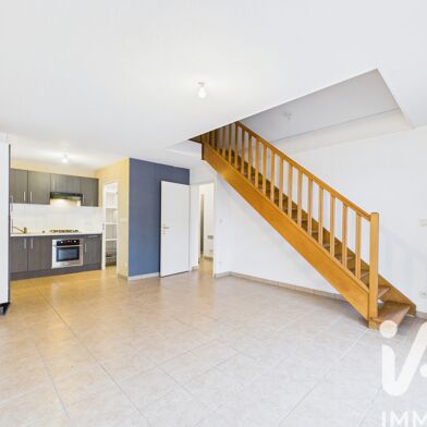 Appartement 4 pièces 245000 €