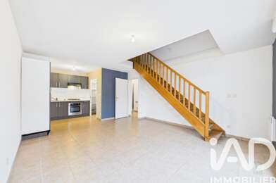 Appartement 4 pièces 240000 €