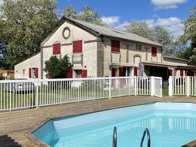 Vente Maison de campagne 9 pièces — photo du bien