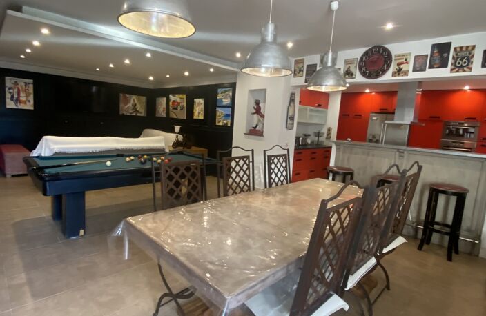 Vente Maison de campagne 9 pièces — photo 2