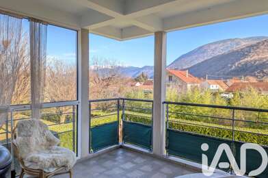 Appartement 4 pièces 285000 €