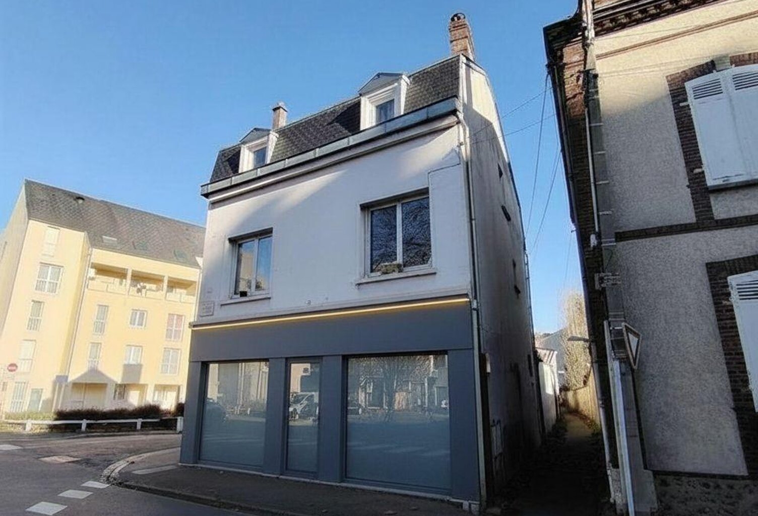 Vente Murs commerciaux 480 m&sup2; — photo 1