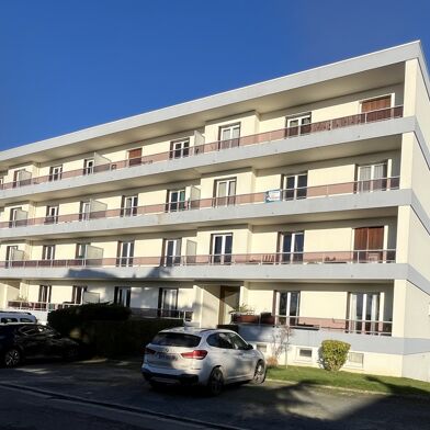 Appartement 4 pièces 99000 €