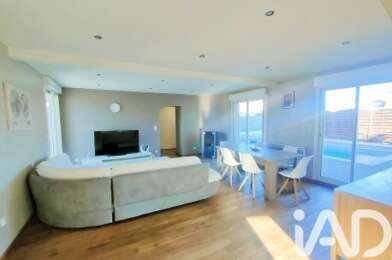 Maison 9 pièces 399 €